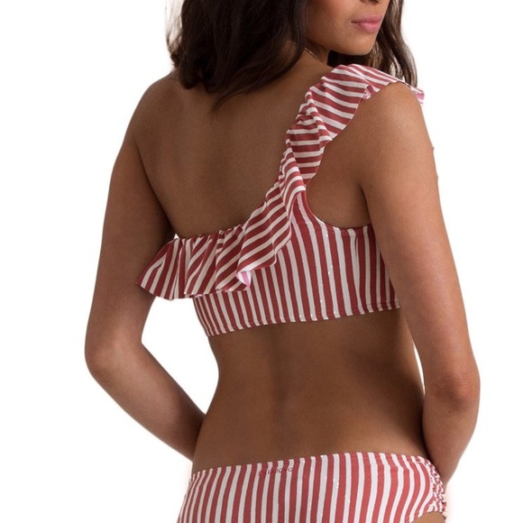Billabong Sincerely Jules Dos Palmas Ruffle Bikini TOP ONLY in Mul Red Sz Small - Picture 2 of 9